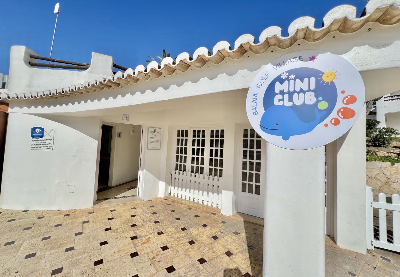Apartamento em Albufeira - ALBUFEIRA BALAIA GOLF VILLAGE 1 WITH POOL by HOMIN