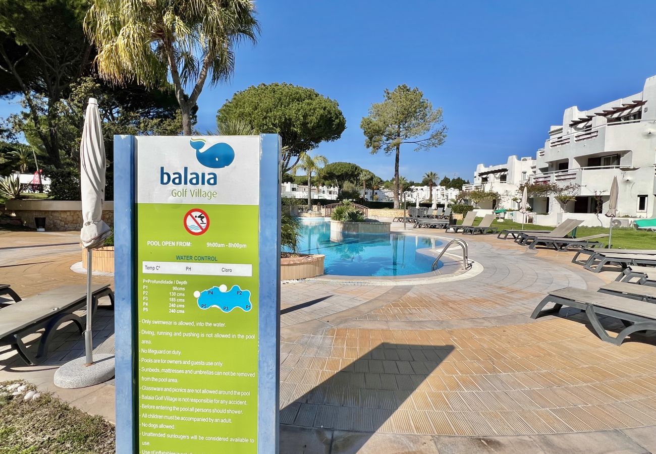 Apartamento em Albufeira - ALBUFEIRA BALAIA GOLF VILLAGE 1 WITH POOL by HOMIN