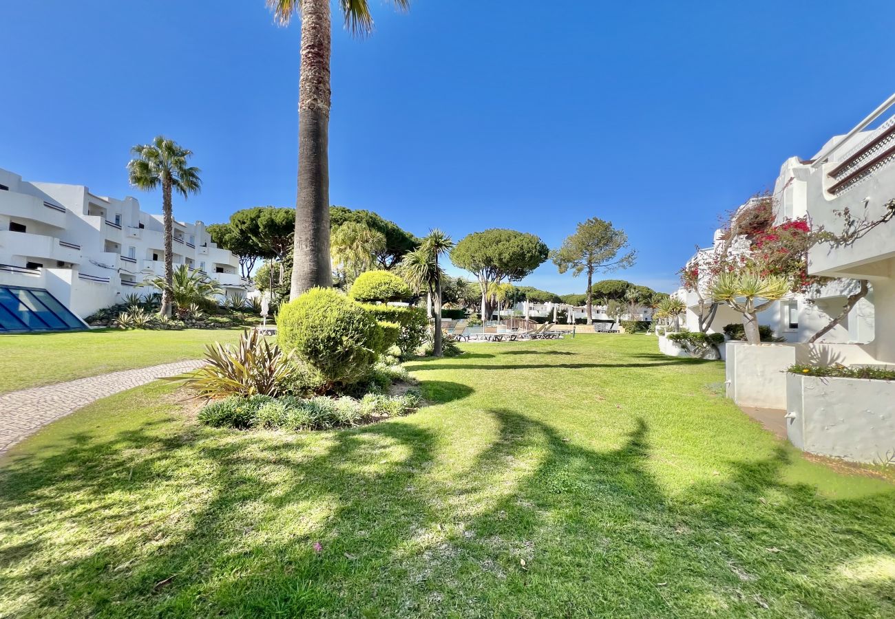 Apartamento em Albufeira - ALBUFEIRA BALAIA GOLF VILLAGE 1 WITH POOL by HOMIN