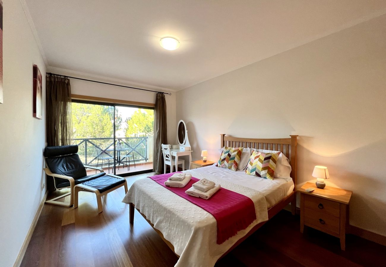 Apartamento em Albufeira - ALBUFEIRA MODERN 4 WITH POOL by HOMING