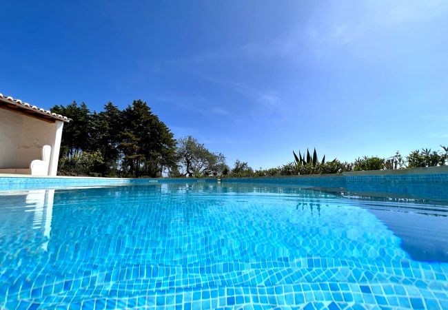 Villa em Portimão - PORTIMÃO BELLEVUE VILLA WITH POOL by HOMING Villa em Portimão - PORTIMÃO BELLEVUE VILLA WITH POOL by HOMING