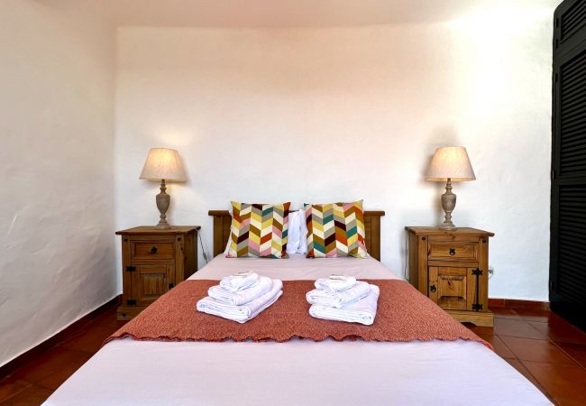 Villa em Portimão - PORTIMÃO BELLEVUE VILLA WITH POOL by HOMING Villa em Portimão - PORTIMÃO BELLEVUE VILLA WITH POOL by HOMING