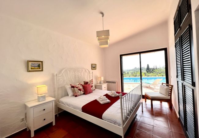 Villa em Portimão - PORTIMÃO BELLEVUE VILLA WITH POOL by HOMING Villa em Portimão - PORTIMÃO BELLEVUE VILLA WITH POOL by HOMING