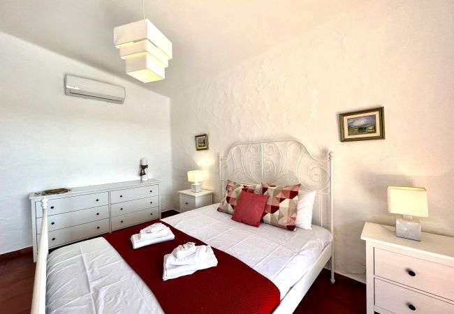 Villa em Portimão - PORTIMÃO BELLEVUE VILLA WITH POOL by HOMING Villa em Portimão - PORTIMÃO BELLEVUE VILLA WITH POOL by HOMING