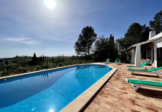 Villa em Portimão - PORTIMÃO BELLEVUE VILLA WITH POOL by HOMING Villa em Portimão - PORTIMÃO BELLEVUE VILLA WITH POOL by HOMING