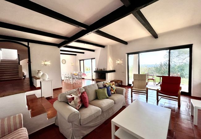 Villa em Portimão - PORTIMÃO BELLEVUE VILLA WITH POOL by HOMING Villa em Portimão - PORTIMÃO BELLEVUE VILLA WITH POOL by HOMING