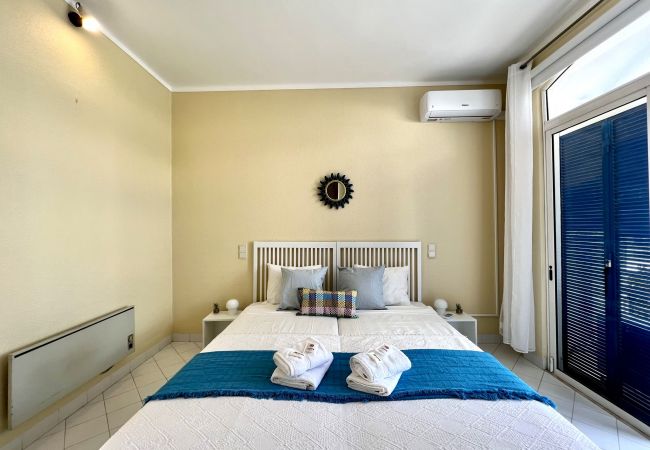 Apartamento em Albufeira - ALBUFEIRA SUNSET WITH POOL by HOMING Apartamento em Albufeira - ALBUFEIRA SUNSET WITH POOL by HOMING