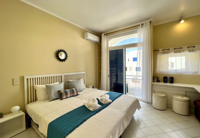 Apartamento em Albufeira - ALBUFEIRA SUNSET WITH POOL by HOMING Apartamento em Albufeira - ALBUFEIRA SUNSET WITH POOL by HOMING