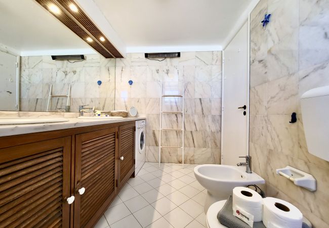 Apartamento em Albufeira - ALBUFEIRA SUNSET WITH POOL by HOMING Apartamento em Albufeira - ALBUFEIRA SUNSET WITH POOL by HOMING