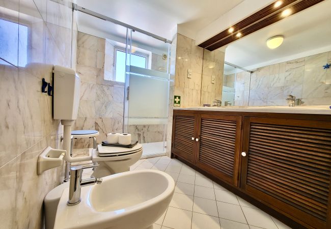 Apartamento em Albufeira - ALBUFEIRA SUNSET WITH POOL by HOMING Apartamento em Albufeira - ALBUFEIRA SUNSET WITH POOL by HOMING