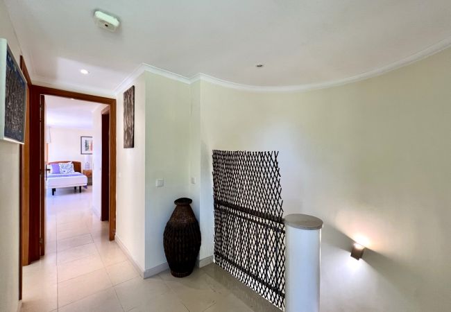 Villa em Vilamoura - VILAMOURA  AMAZING GOLF VILLA WITH POOL by HOMING Villa em Vilamoura - VILAMOURA  AMAZING GOLF VILLA WITH POOL by HOMING