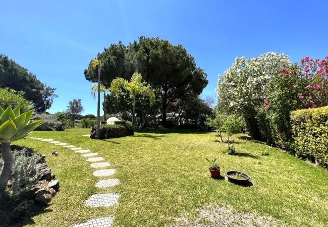 Villa em Vilamoura - VILAMOURA  AMAZING GOLF VILLA WITH POOL by HOMING Villa em Vilamoura - VILAMOURA  AMAZING GOLF VILLA WITH POOL by HOMING