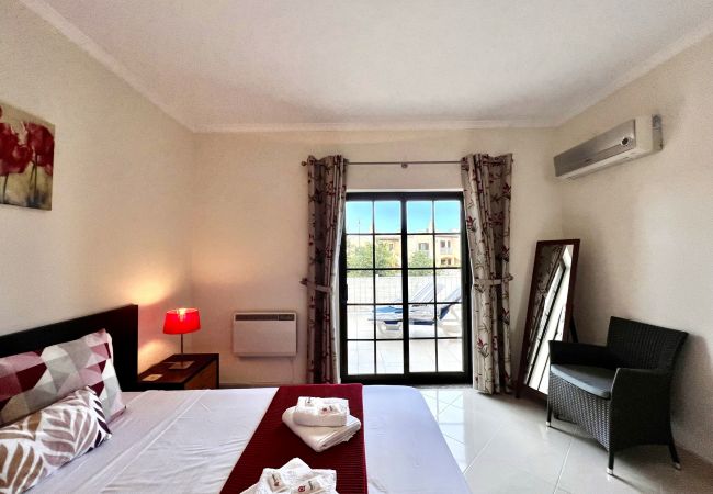 Villa em Pêra - PÊRA BRIGHTNESS VILLA by HOMING Villa em Pêra - PÊRA BRIGHTNESS VILLA by HOMING