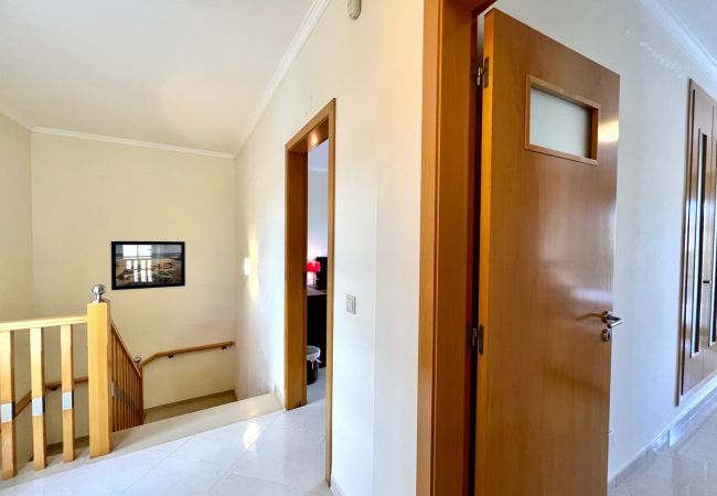 Villa em Pêra - PÊRA BRIGHTNESS VILLA by HOMING Villa em Pêra - PÊRA BRIGHTNESS VILLA by HOMING