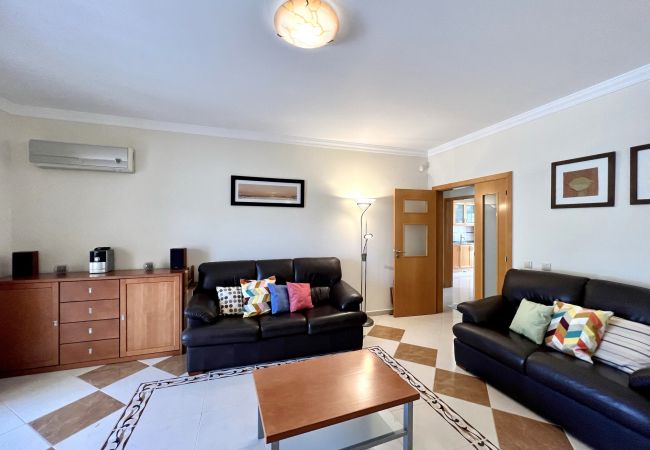 Villa em Pêra - PÊRA BRIGHTNESS VILLA by HOMING Villa em Pêra - PÊRA BRIGHTNESS VILLA by HOMING