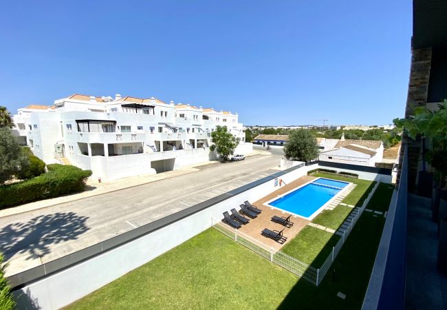 Apartamento em Tavira - TAVIRA GRAND BALCONY WITH POOL by HOMING Apartamento em Tavira - TAVIRA GRAND BALCONY WITH POOL by HOMING