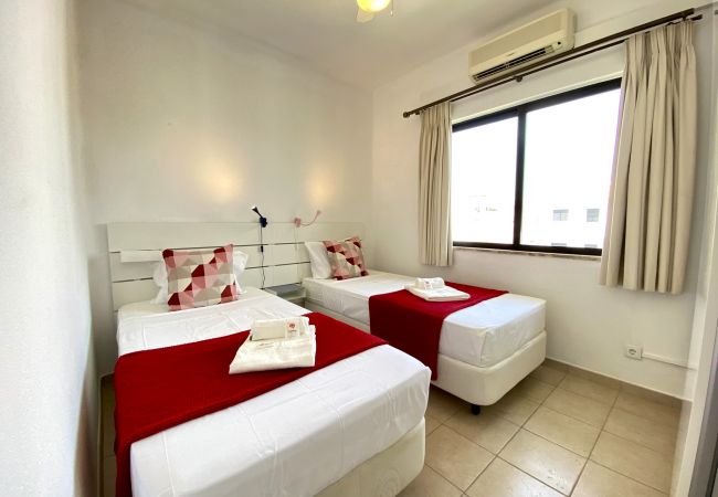 Apartamento em Vilamoura - VILAMOURA TWINS 1 WITH POOL by HOMING Apartamento em Vilamoura - VILAMOURA TWINS 1 WITH POOL by HOMING