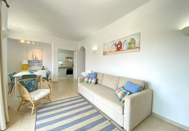 Apartamento em Vilamoura - VILAMOURA TWINS 1 WITH POOL by HOMING Apartamento em Vilamoura - VILAMOURA TWINS 1 WITH POOL by HOMING