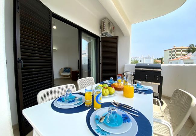 Apartamento em Vilamoura - VILAMOURA TWINS 1 WITH POOL by HOMING Apartamento em Vilamoura - VILAMOURA TWINS 1 WITH POOL by HOMING