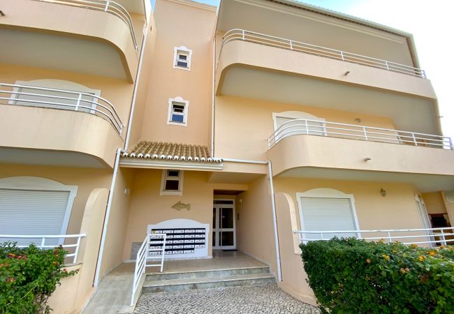 Apartamento em Vilamoura - VILAMOURA TYPICAL 2 WITH POOL by HOMING Apartamento em Vilamoura - VILAMOURA TYPICAL 2 WITH POOL by HOMING