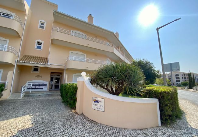 Apartamento em Vilamoura - VILAMOURA TYPICAL 2 WITH POOL by HOMING Apartamento em Vilamoura - VILAMOURA TYPICAL 2 WITH POOL by HOMING