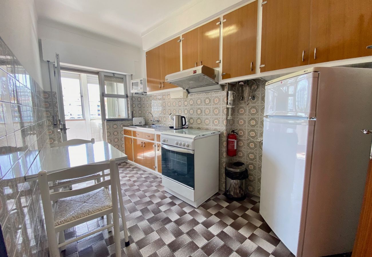 Apartamento em Quarteira - QUARTEIRA BEACH APARTMENT by HOMING