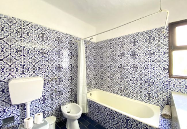 Villa em Albufeira - ALBUFEIRA VINTAGE DESIGN VILLA WITH POOL by HOMING Villa em Albufeira - ALBUFEIRA VINTAGE DESIGN VILLA WITH POOL by HOMING