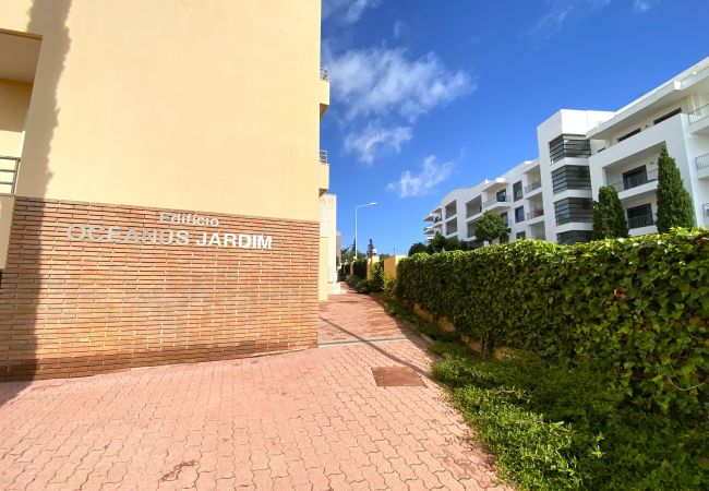 Apartamento em Albufeira - ALBUFEIRA SUNNY STYLE WITH POOL by HOMING Apartamento em Albufeira - ALBUFEIRA SUNNY STYLE WITH POOL by HOMING