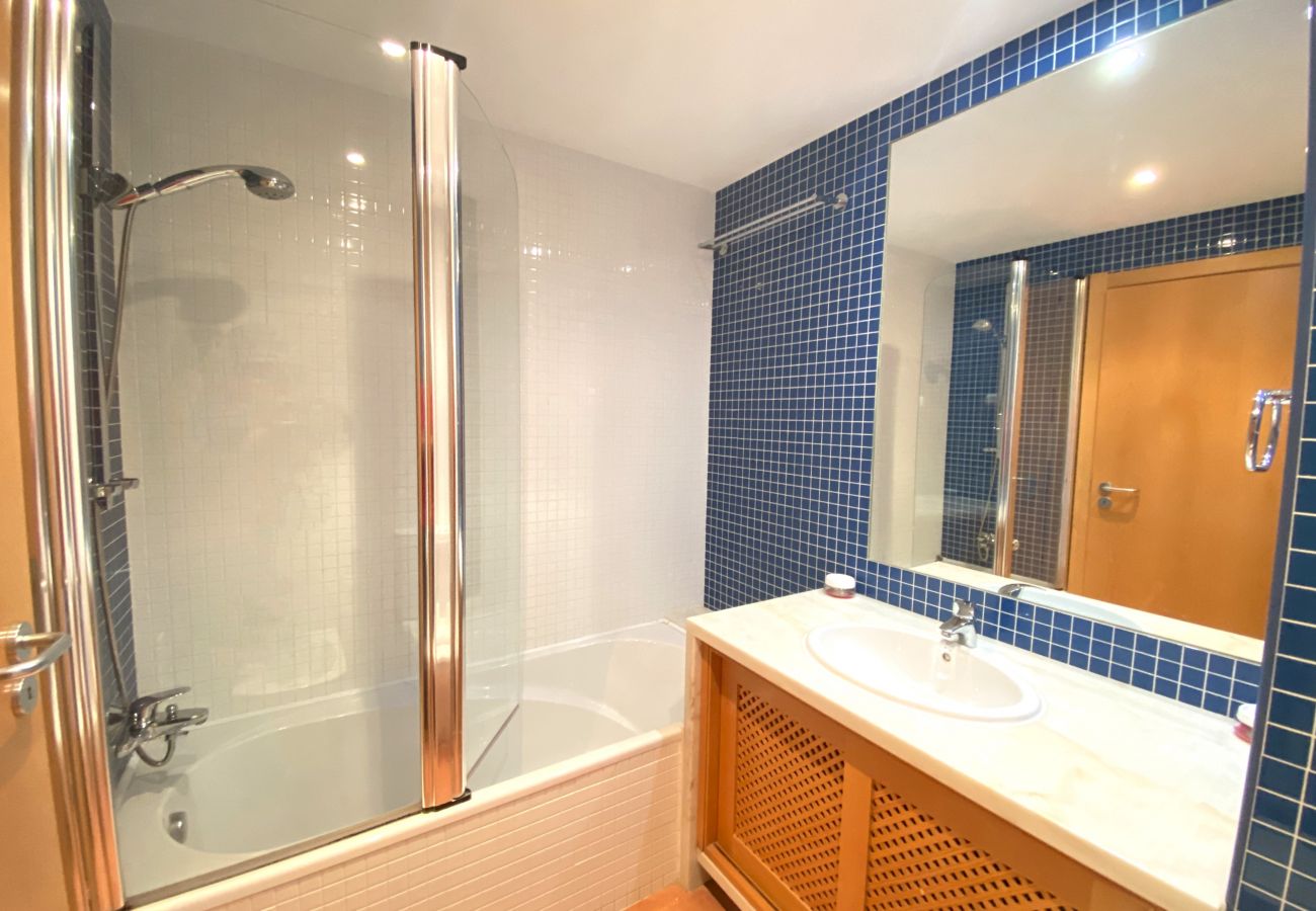 Apartamento em Albufeira - ALBUFEIRA SUNNY STYLE WITH POOL by HOMING