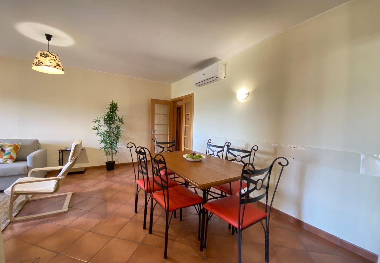 Apartamento em Albufeira - ALBUFEIRA SUNNY STYLE WITH POOL by HOMING