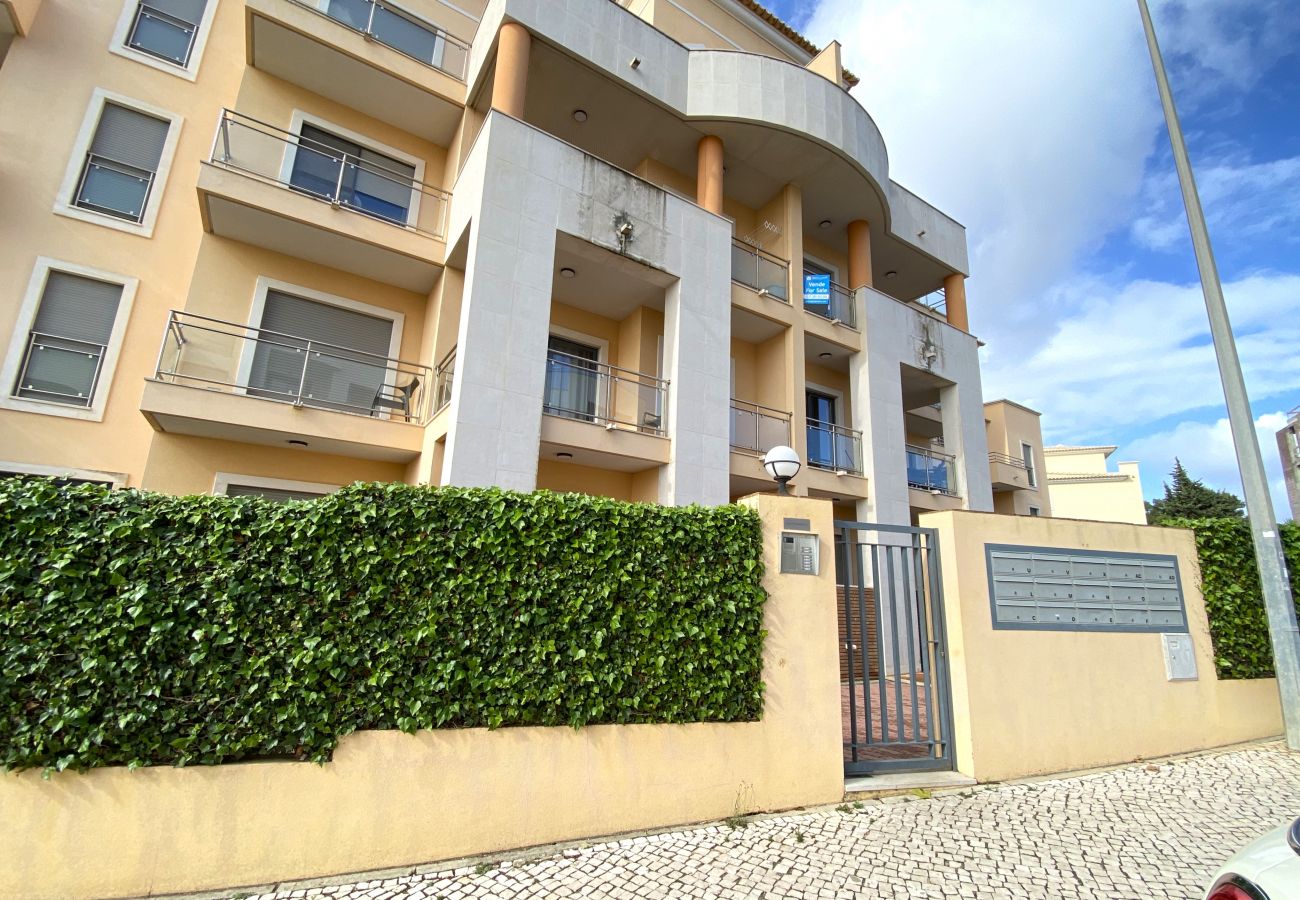 Apartamento em Albufeira - ALBUFEIRA SUNNY STYLE WITH POOL by HOMING