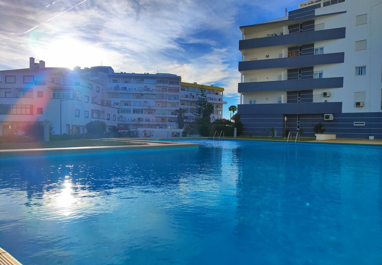 Apartamento em Albufeira - ALBUFEIRA VINTAGE APARTMENT WITH POOL by HOMING