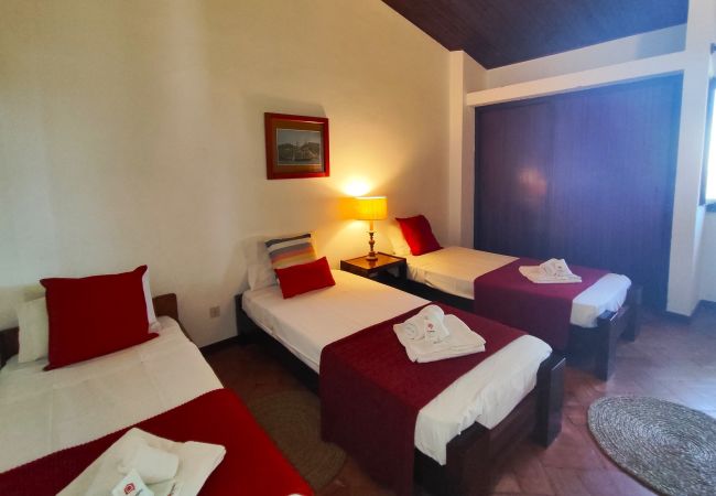 Villa em Albufeira - ALBUFEIRA AÇOTEIAS VILLA WITH POOL by HOMING Villa em Albufeira - ALBUFEIRA AÇOTEIAS VILLA WITH POOL by HOMING