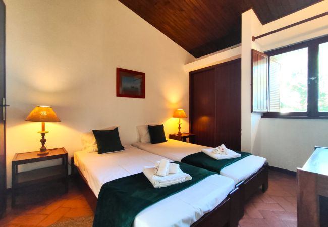 Villa em Albufeira - ALBUFEIRA AÇOTEIAS VILLA WITH POOL by HOMING Villa em Albufeira - ALBUFEIRA AÇOTEIAS VILLA WITH POOL by HOMING