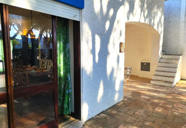 Villa em Albufeira - ALBUFEIRA AÇOTEIAS VILLA WITH POOL by HOMING Villa em Albufeira - ALBUFEIRA AÇOTEIAS VILLA WITH POOL by HOMING