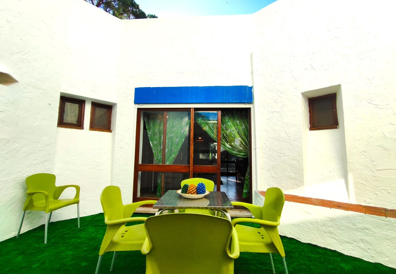 Villa em Albufeira - ALBUFEIRA AÇOTEIAS VILLA WITH POOL by HOMING