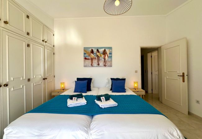 Villa em Vilamoura - VILAMOURA BRIGHTNESS VILLA WITH POOL by HOMING Villa em Vilamoura - VILAMOURA BRIGHTNESS VILLA WITH POOL by HOMING