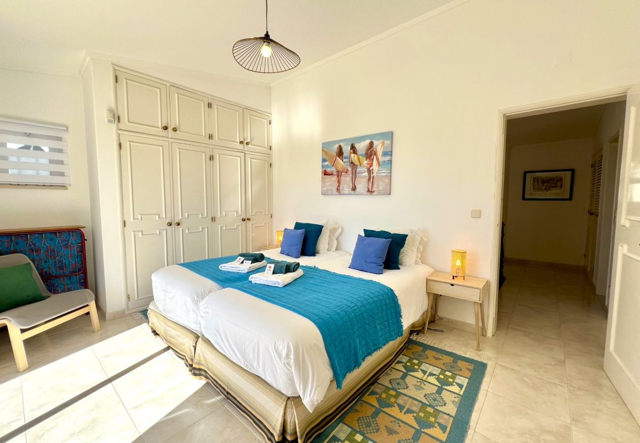 Villa em Vilamoura - VILAMOURA BRIGHTNESS VILLA WITH POOL by HOMING