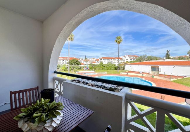 Apartamento em Albufeira - ALBUFEIRA TWINS 3 WITH POOL by HOMING Apartamento em Albufeira - ALBUFEIRA TWINS 3 WITH POOL by HOMING