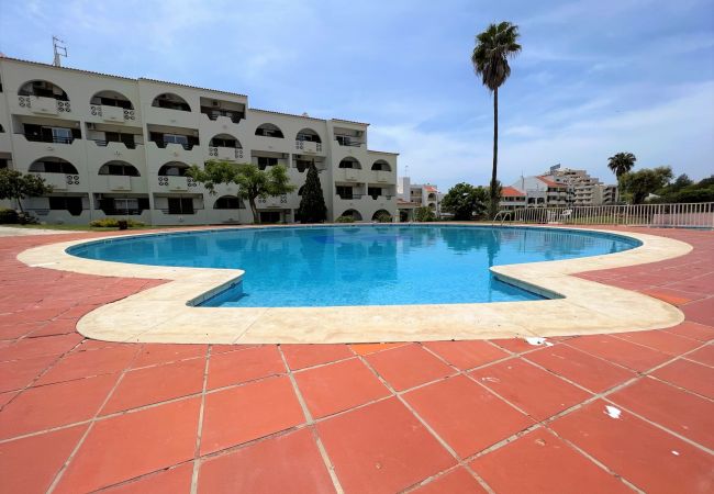 Apartamento em Albufeira - ALBUFEIRA TWINS 3 WITH POOL by HOMING Apartamento em Albufeira - ALBUFEIRA TWINS 3 WITH POOL by HOMING