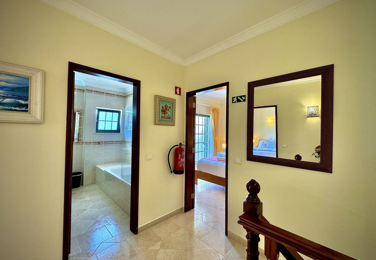 Villa em Albufeira - ALBUFEIRA SUMMER VILLA 1 WITH POOL by HOMING