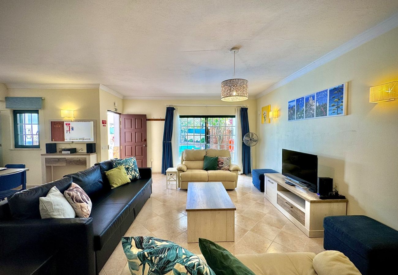 Villa em Albufeira - ALBUFEIRA SUMMER VILLA 1 WITH POOL by HOMING