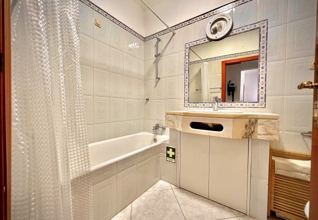 Apartamento em Albufeira - ALBUFEIRA MARINA SOL WITH POOL by HOMING Apartamento em Albufeira - ALBUFEIRA MARINA SOL WITH POOL by HOMING