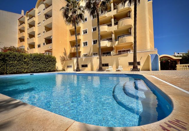 Apartamento em Albufeira - ALBUFEIRA MARINA SOL WITH POOL by HOMING Apartamento em Albufeira - ALBUFEIRA MARINA SOL WITH POOL by HOMING