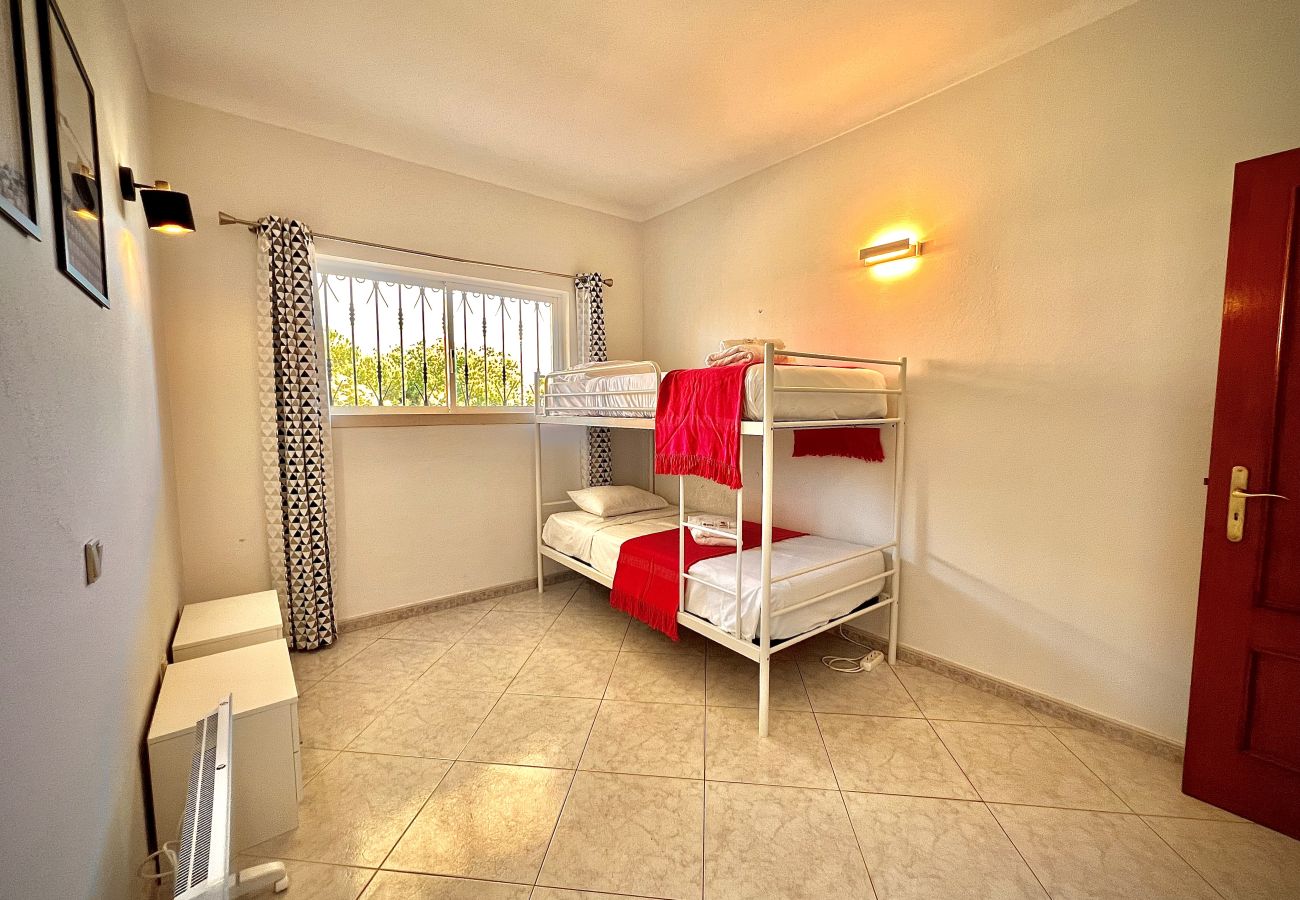 Apartamento em Albufeira - ALBUFEIRA MARINA SOL WITH POOL by HOMING