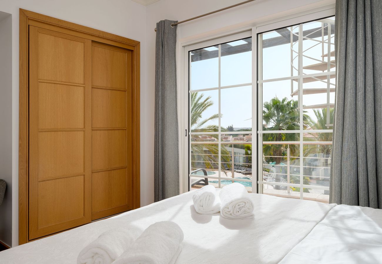 Apartamento em Vilamoura - VILAMOURA GARDEN APARTMENT WITH POOL by HOMING