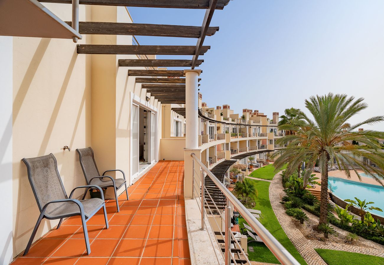 Apartamento em Vilamoura - VILAMOURA GARDEN APARTMENT WITH POOL by HOMING