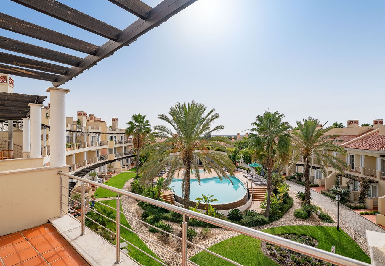 Apartamento em Vilamoura - VILAMOURA GARDEN APARTMENT WITH POOL by HOMING