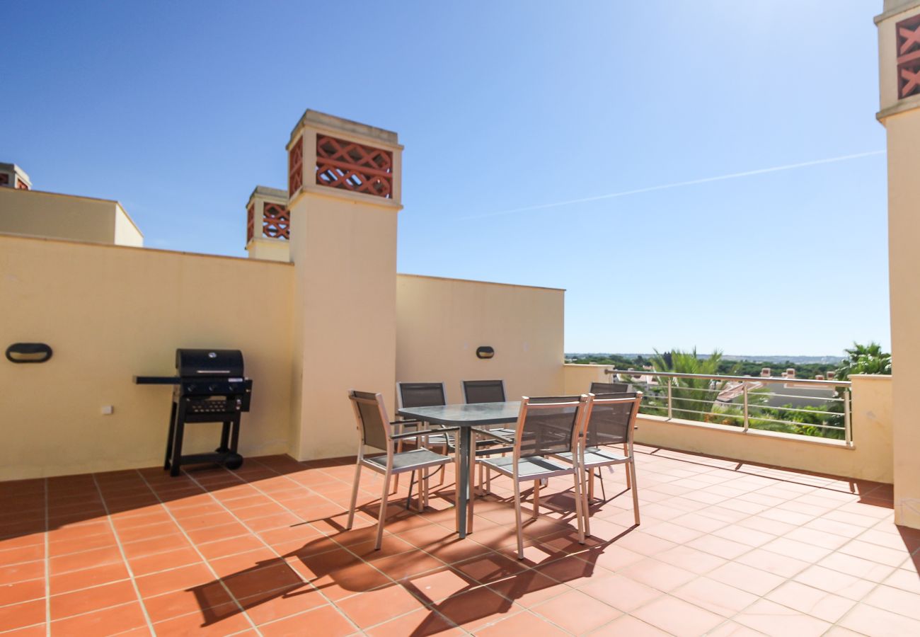 Apartamento em Vilamoura - VILAMOURA GARDEN APARTMENT WITH POOL by HOMING