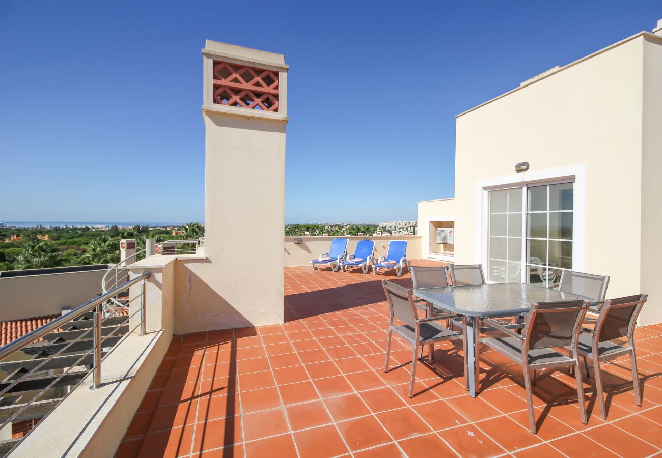 Apartamento em Vilamoura - VILAMOURA GARDEN APARTMENT WITH POOL by HOMING